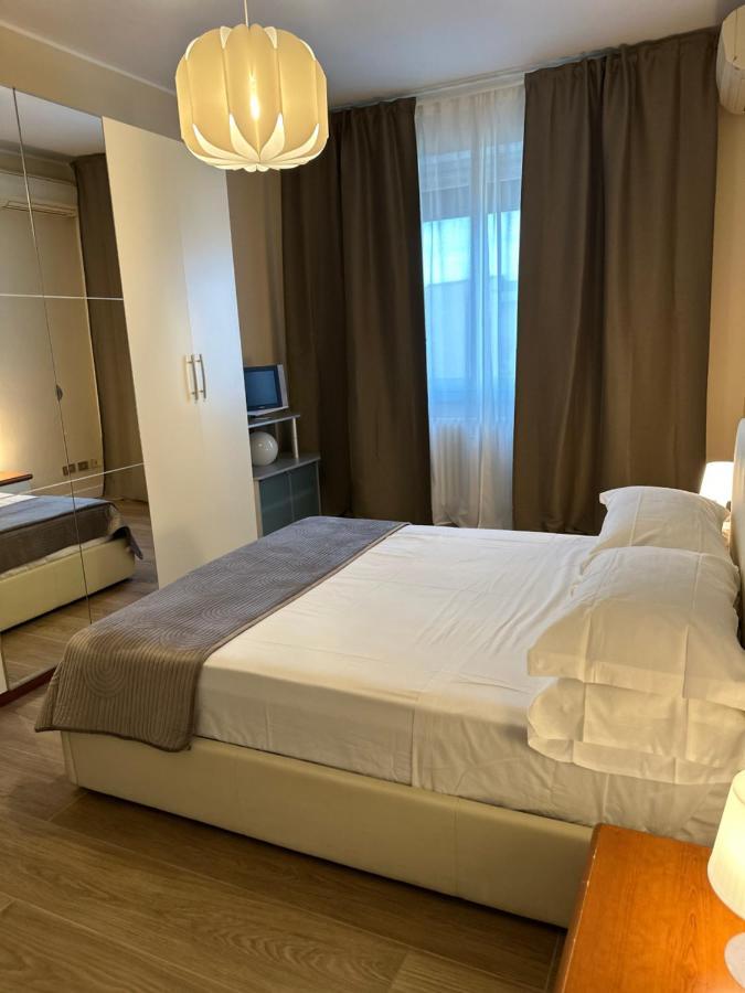 Bicocca Modern Apartment Милан Экстерьер фото