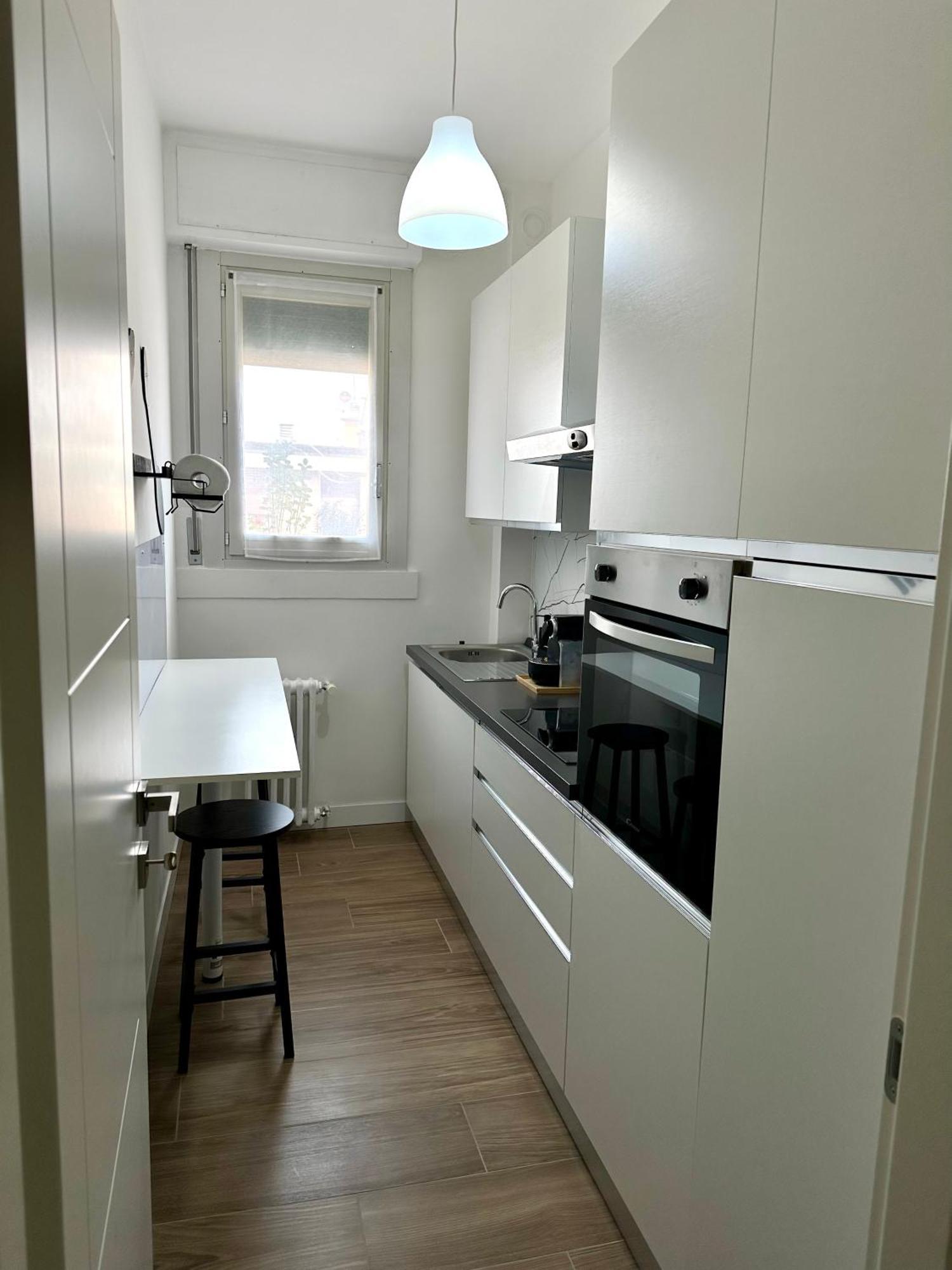 Bicocca Modern Apartment Милан Экстерьер фото